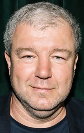 Александр Робак