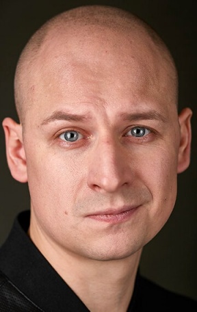 Андрей Левин