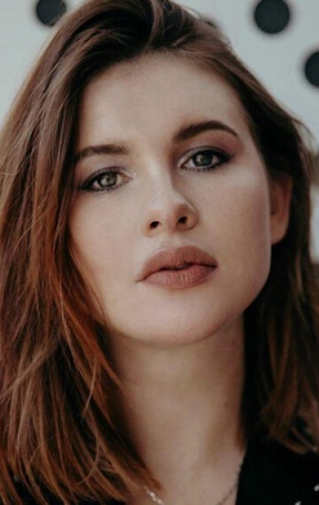 Анна Цуканова-Котт