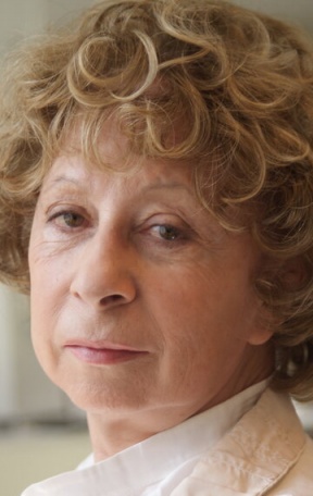 Лия Ахеджакова