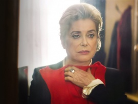 Italian Best Shorts-7: Быть женщиной