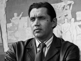 Семь мгновений Роберта Рождественского