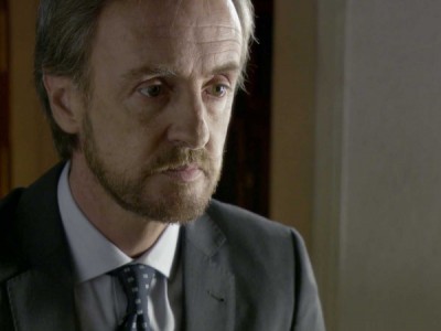 Белая перчатка