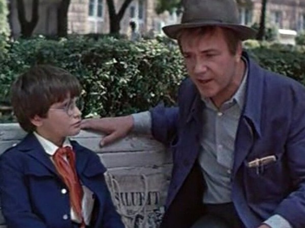 Витя Глушаков — друг апачей