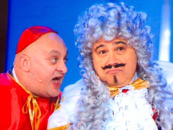 Кривое зеркало (2)