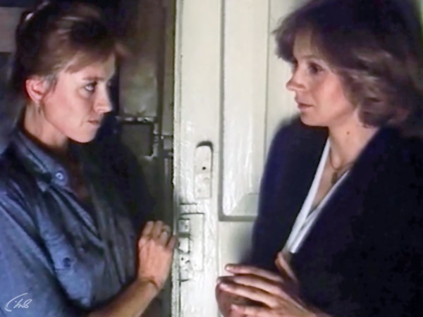 Одинокая женщина желает познакомиться (4)