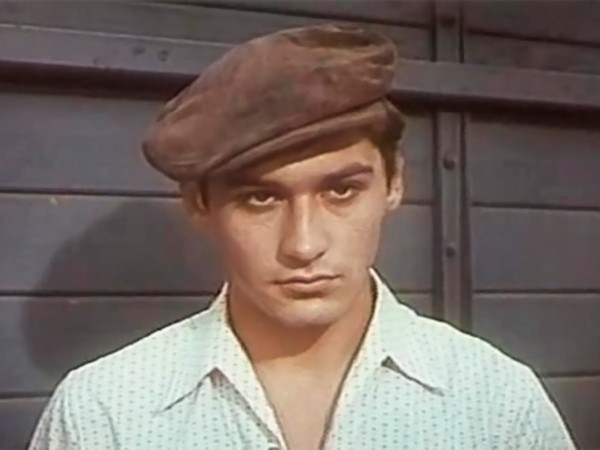 Русское поле