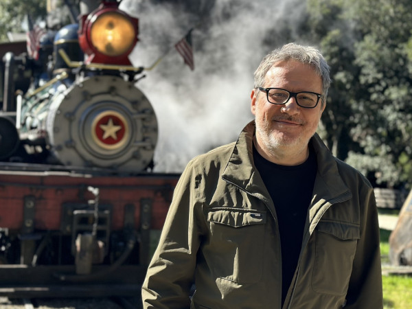 Под стук колёс