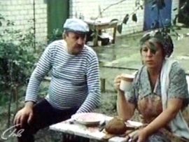 С юбилеем подождём