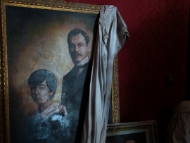 Мама: Гостья из тьмы