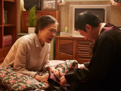 С богами: Два мира (2)