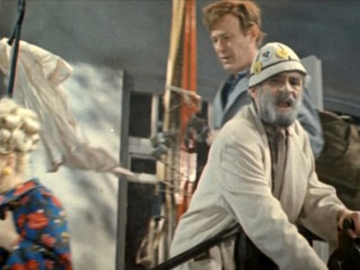 Автомобиль, скрипка и собака Клякса (4)