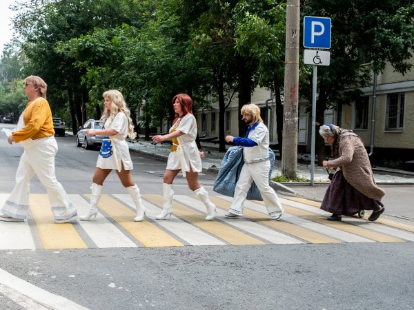 Бабушка легкого поведения-2. Престарелые мстители (4)