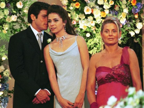 Семейные узы (6)