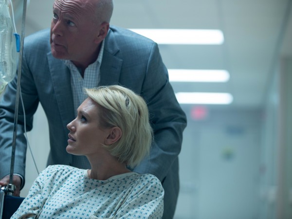 Ночь в осаде (2)