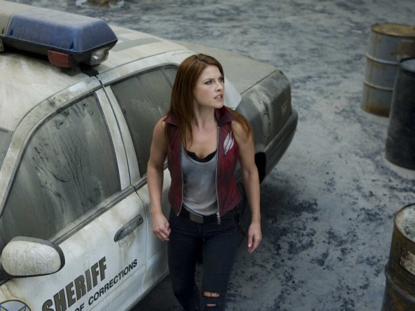 Обитель зла 4: Жизнь после смерти (5)