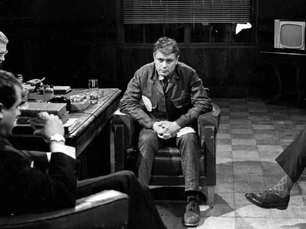 Мертвый сезон (3)