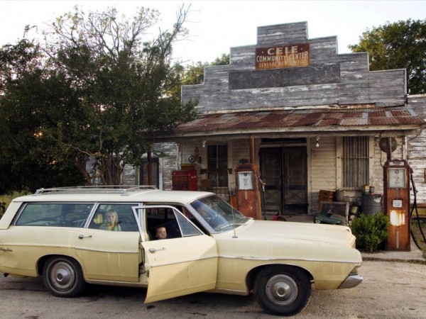 Техасская резня бензопилой: Начало (2)