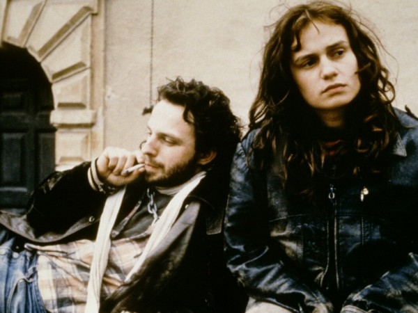 Без крыши, вне закона (5)