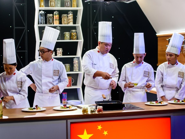 Кухня. Последняя битва (4)