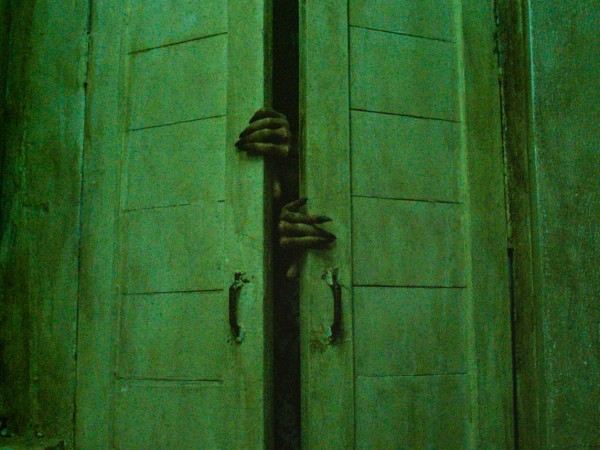 Заклятье: Слуги Сатаны (4)