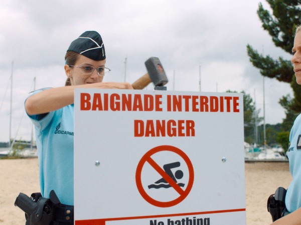 Закрытое море: Год акулы (2)