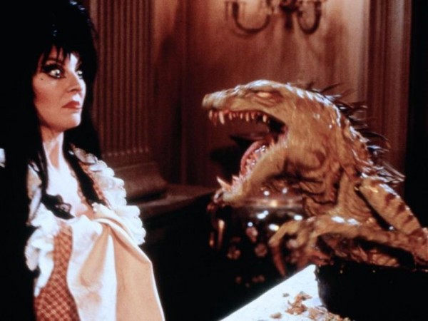 Эльвира: Повелительница тьмы (6)