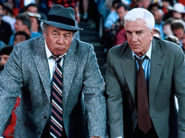 Голый пистолет (3)