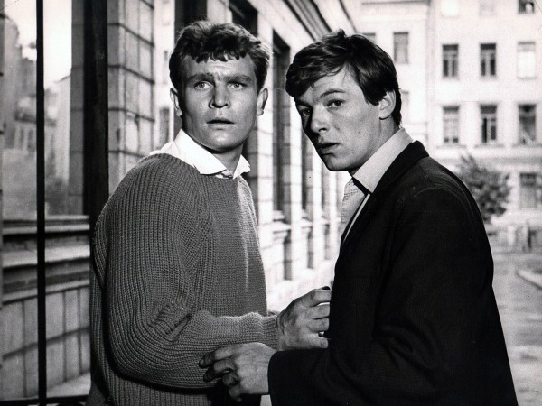 Два билета на дневной сеанс (6)