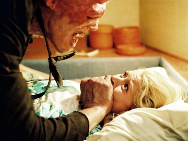 У холмов есть глаза (5)