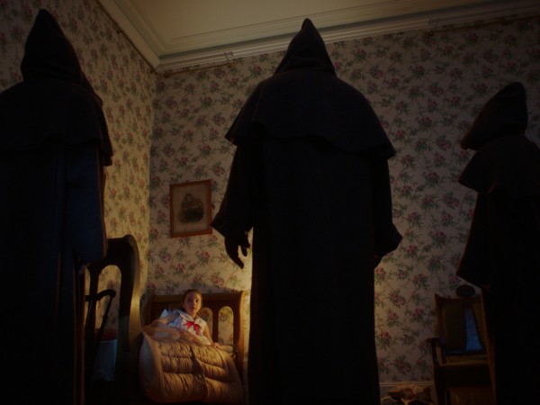 Проклятие: Призраки дома Борли (6)