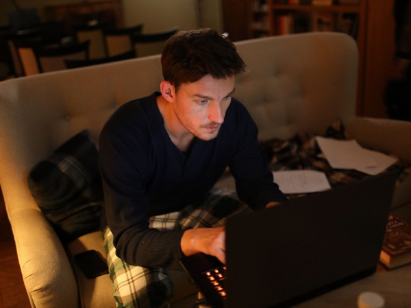 Абонемент на расследование. Знаки судьбы (3)