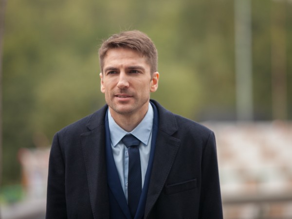 Не твоё дело (4)