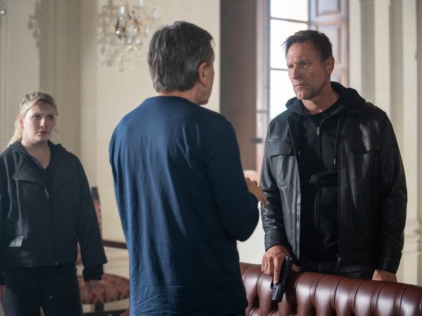 Совершенно секретно (6)