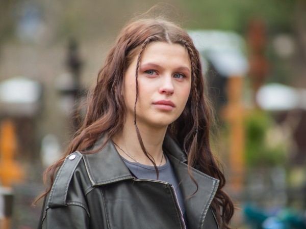 В круге света (2)