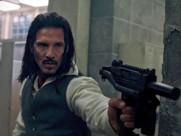 Хороший, плохой, коп (3)