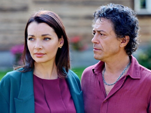 Сводные сестры (5)