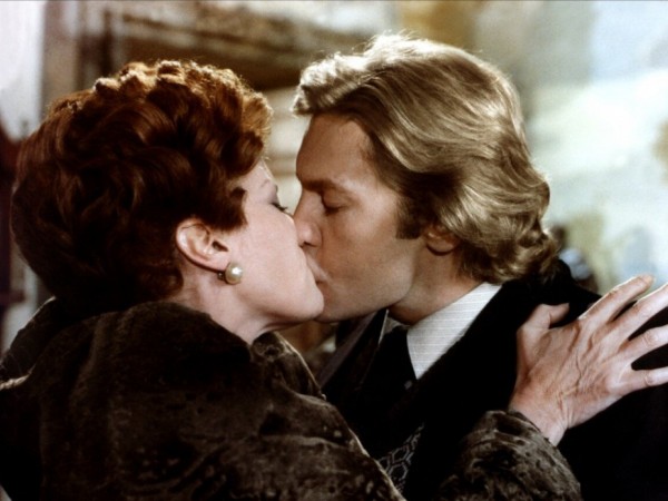 Семейный портрет в интерьере (3)