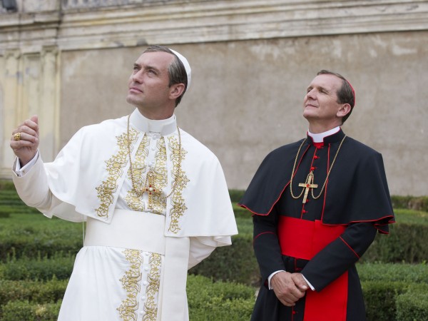 Молодой Папа (4)