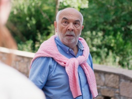 Надо было ехать в Грецию