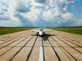 Взлетная полоса